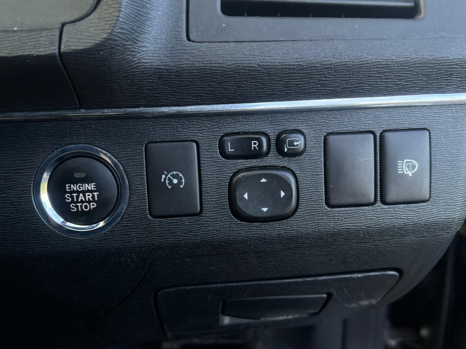 Used Toyota Avensis 2009 for sale - 77359326: Photo 25