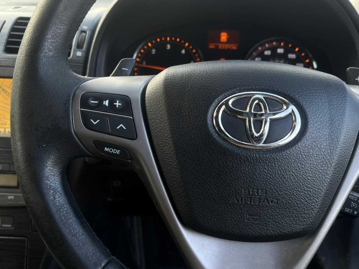 Used Toyota Avensis 2009 for sale - 77359326: Photo 29