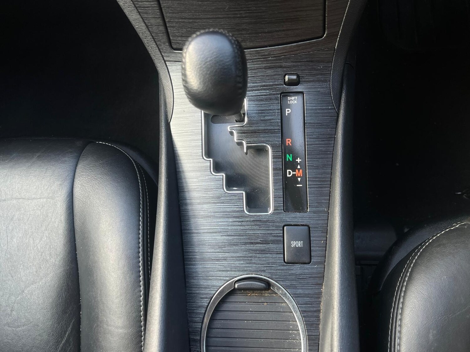 Used Toyota Avensis 2009 for sale - 77359326: Photo 36