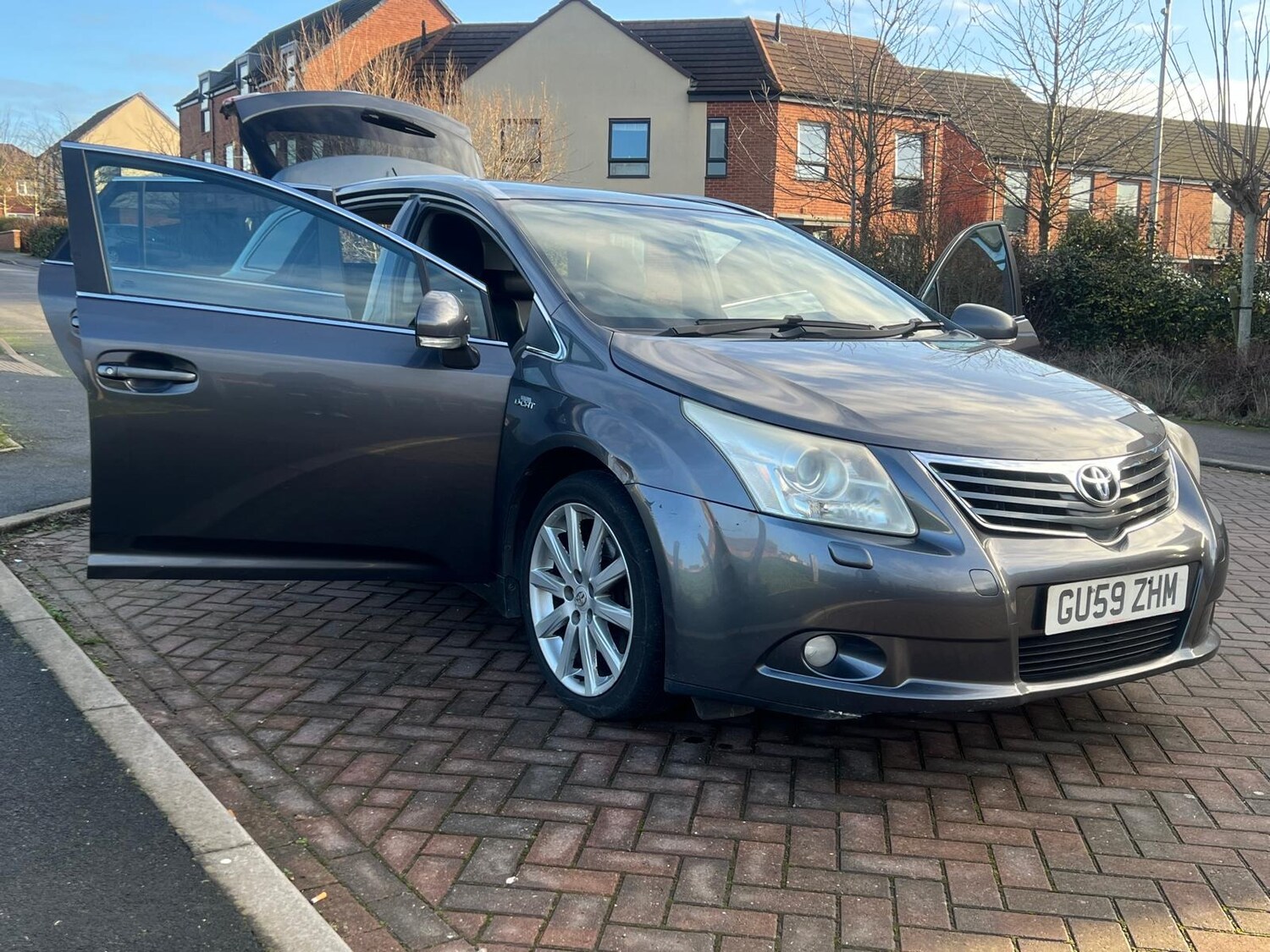 Used Toyota Avensis 2009 for sale - 77359326: Photo 42
