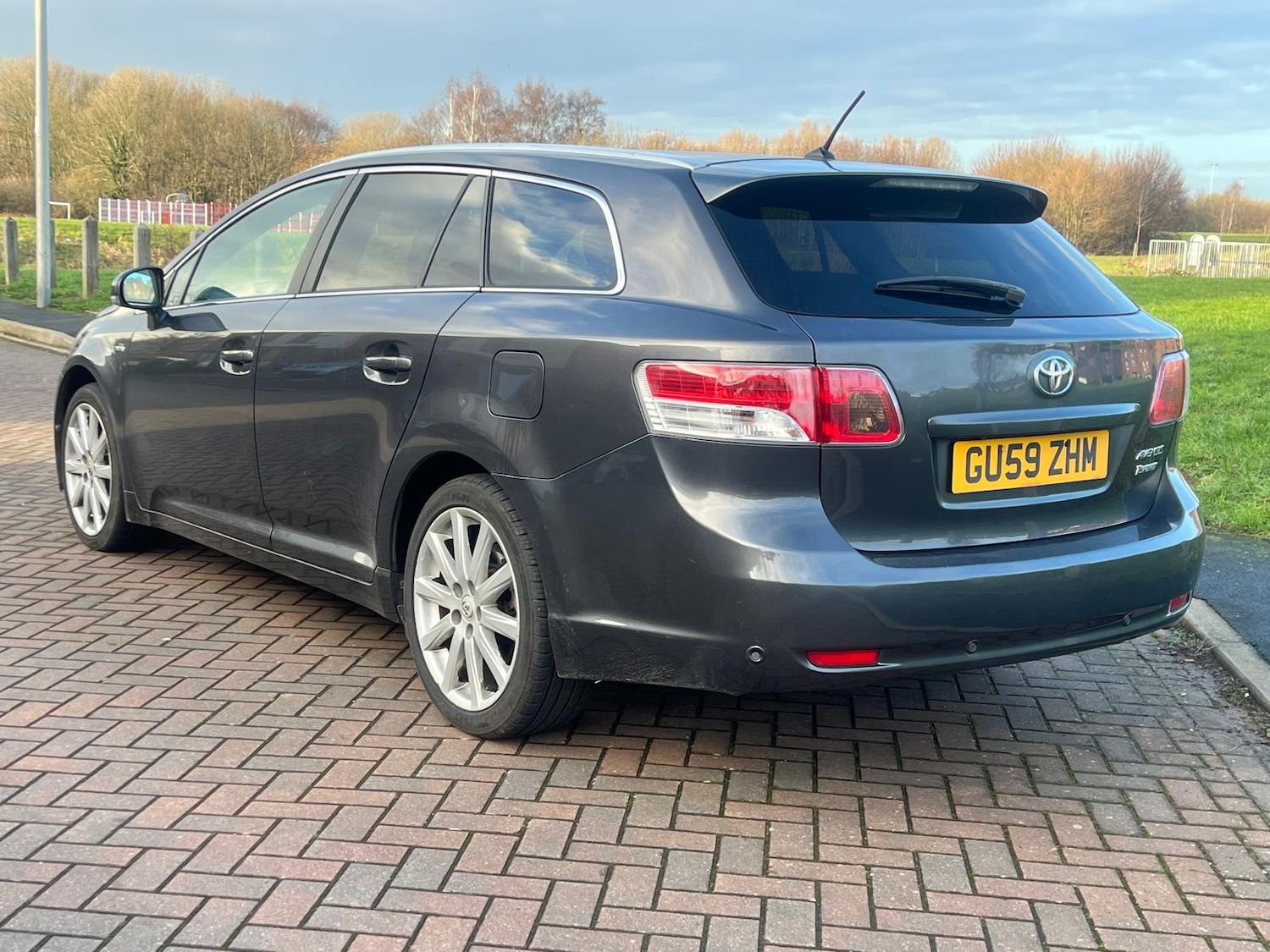 Used Toyota Avensis 2009 for sale - 77359326: Photo 9