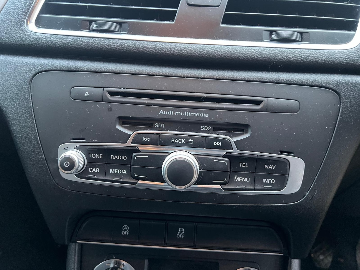 Used Audi Q3 2012 for sale - 76389549: Photo 14