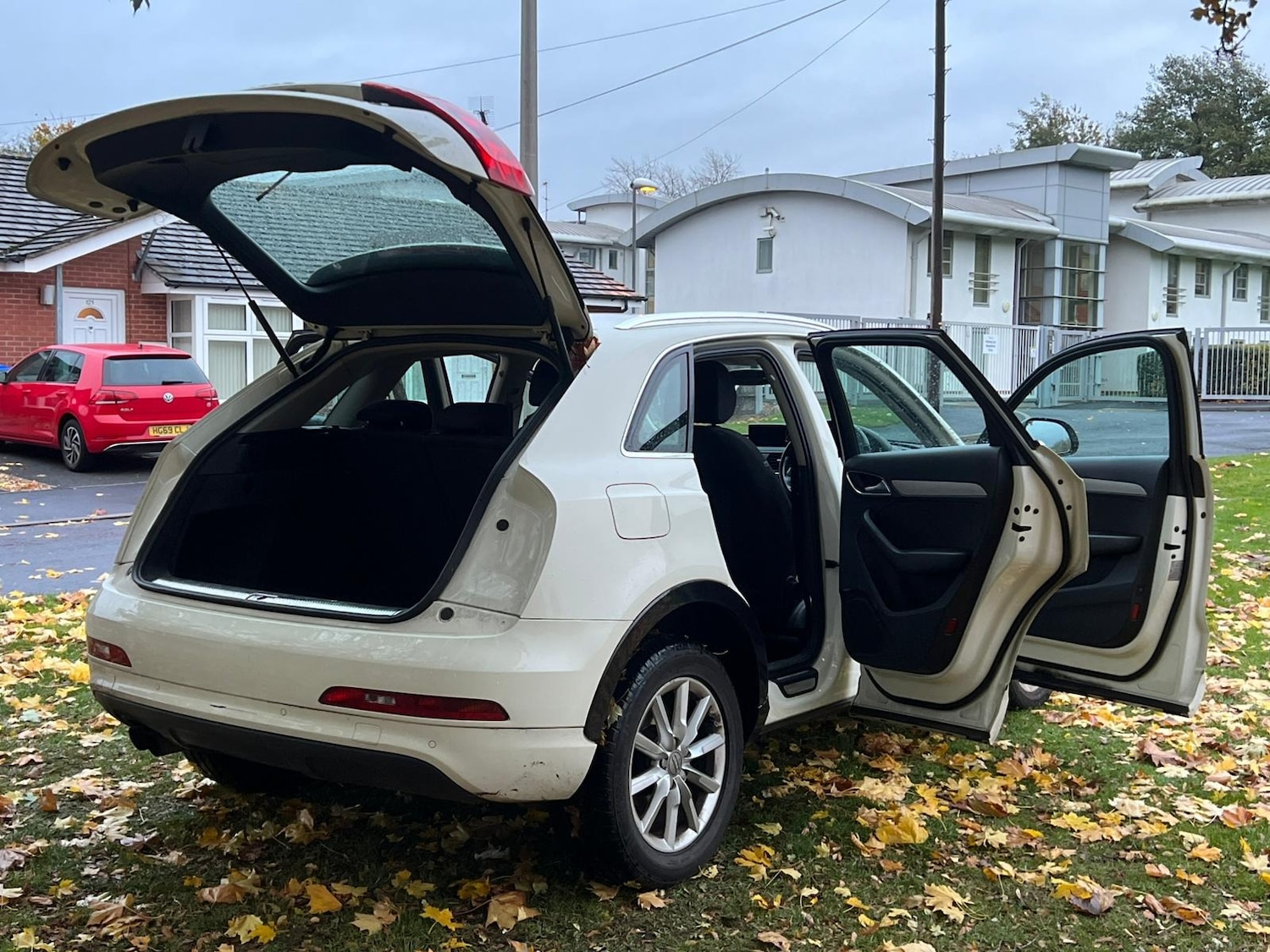 Used Audi Q3 2012 for sale - 76389549: Photo 24