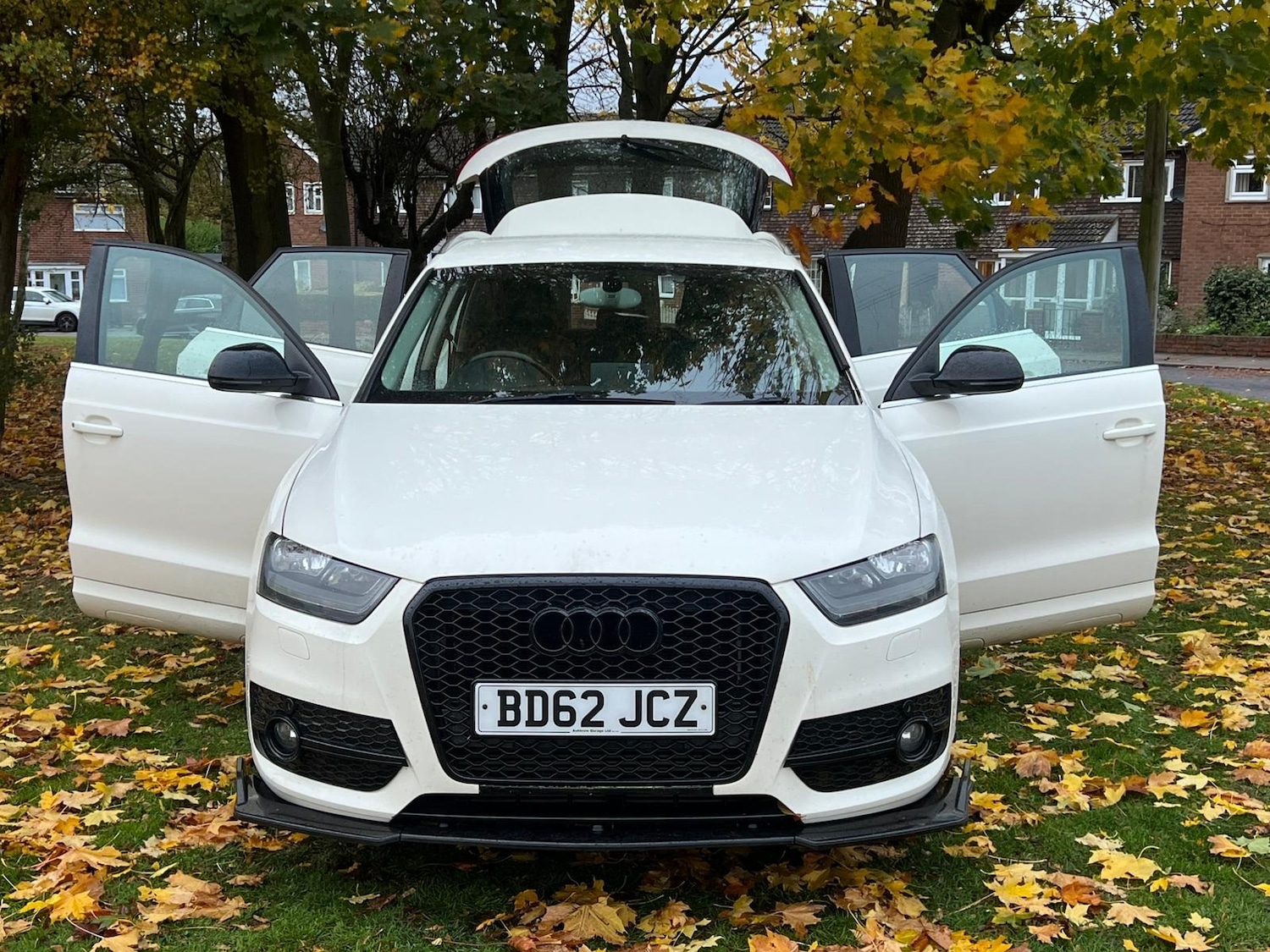 Used Audi Q3 2012 for sale - 76389549: Photo 30