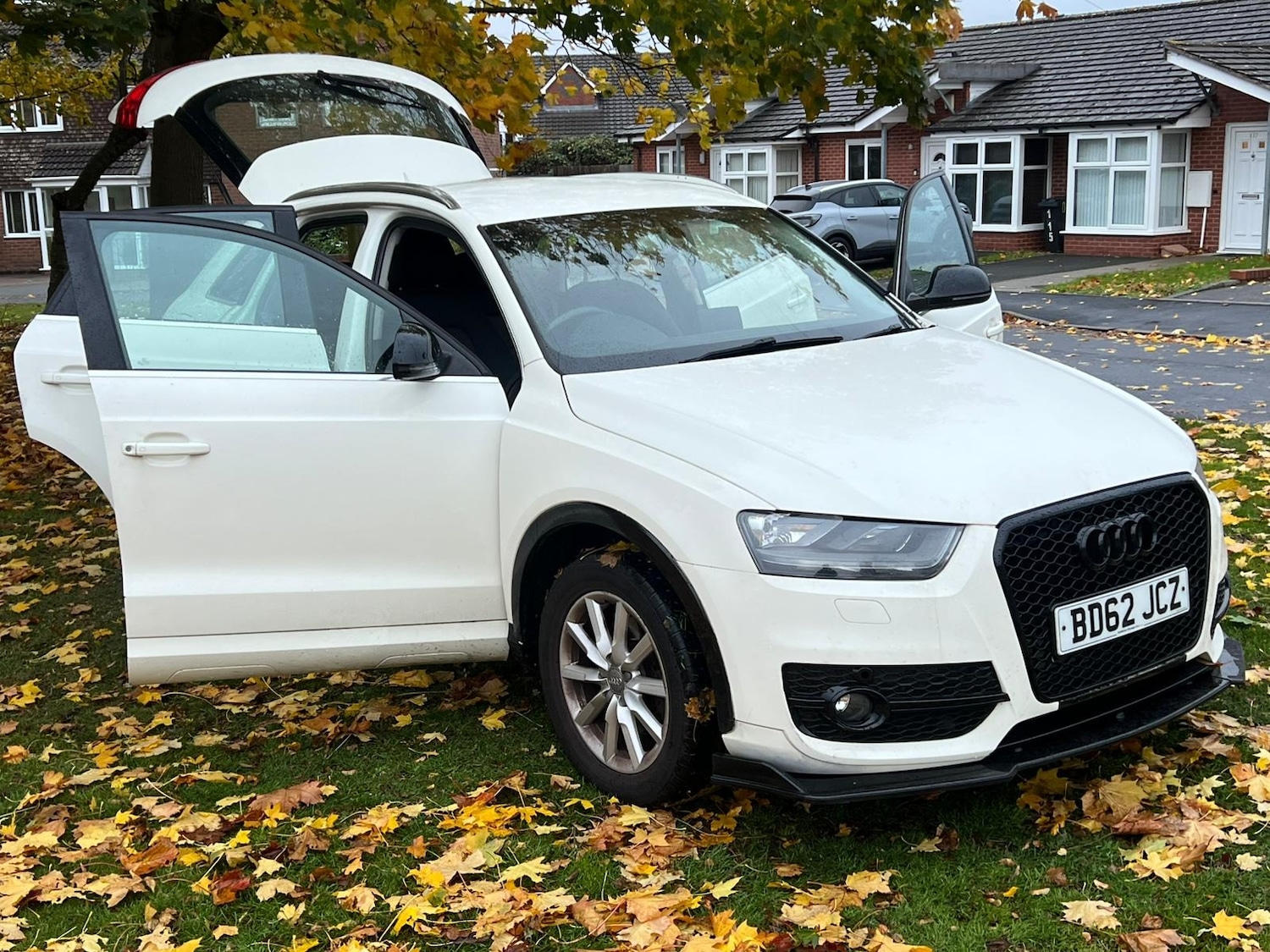 Used Audi Q3 2012 for sale - 76389549: Photo 42