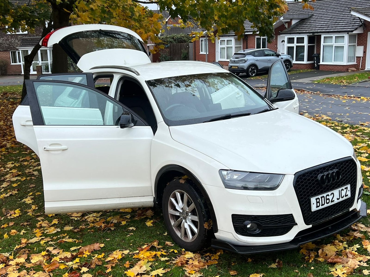 Used Audi Q3 2012 for sale - 76389549: Photo 43