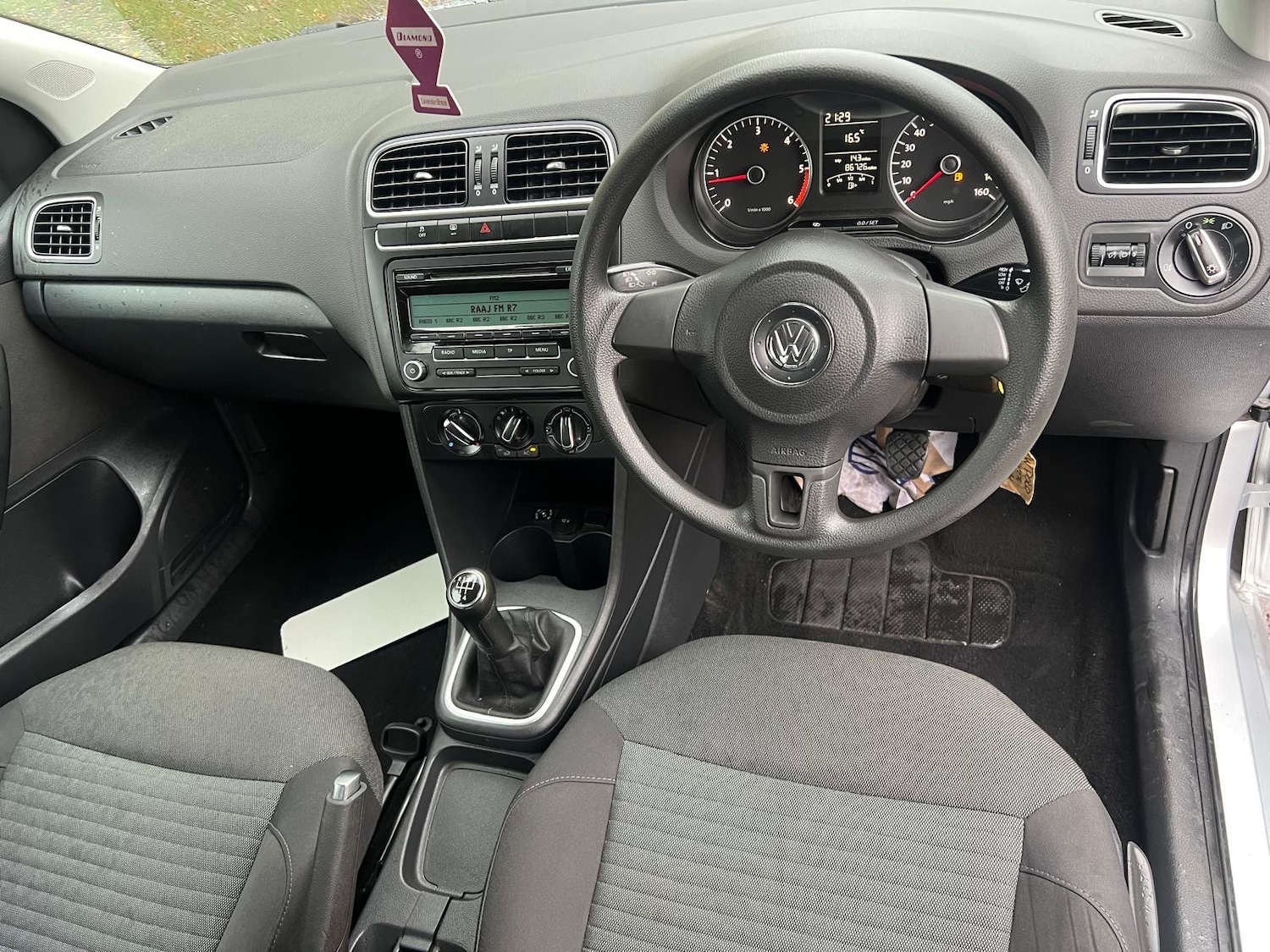 Used Volkswagen Polo 2011 for sale - 76397818: Photo 26