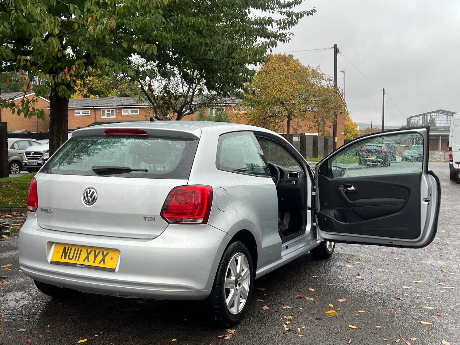 Used Volkswagen Polo 2011 for sale - 76397818: Photo 35