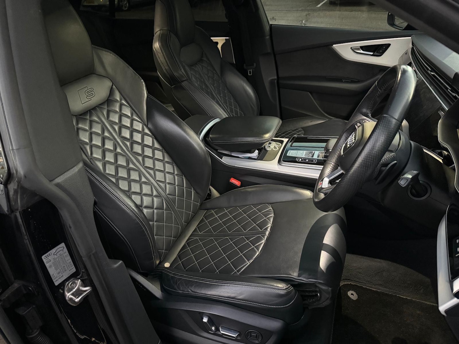 Used Audi Q8 2019 for sale - 77008513: Photo 17