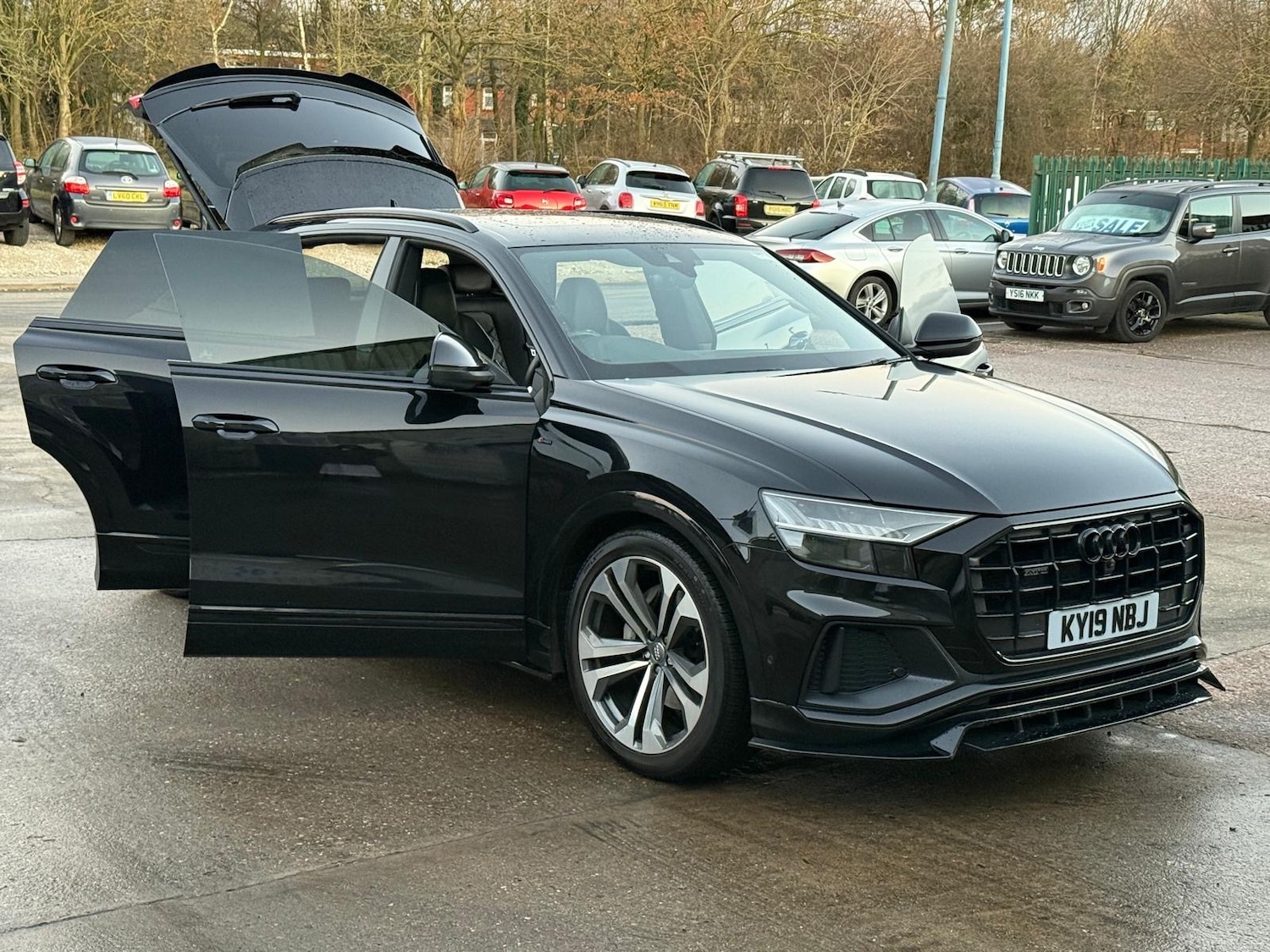 Used Audi Q8 2019 for sale - 77008513: Photo 31