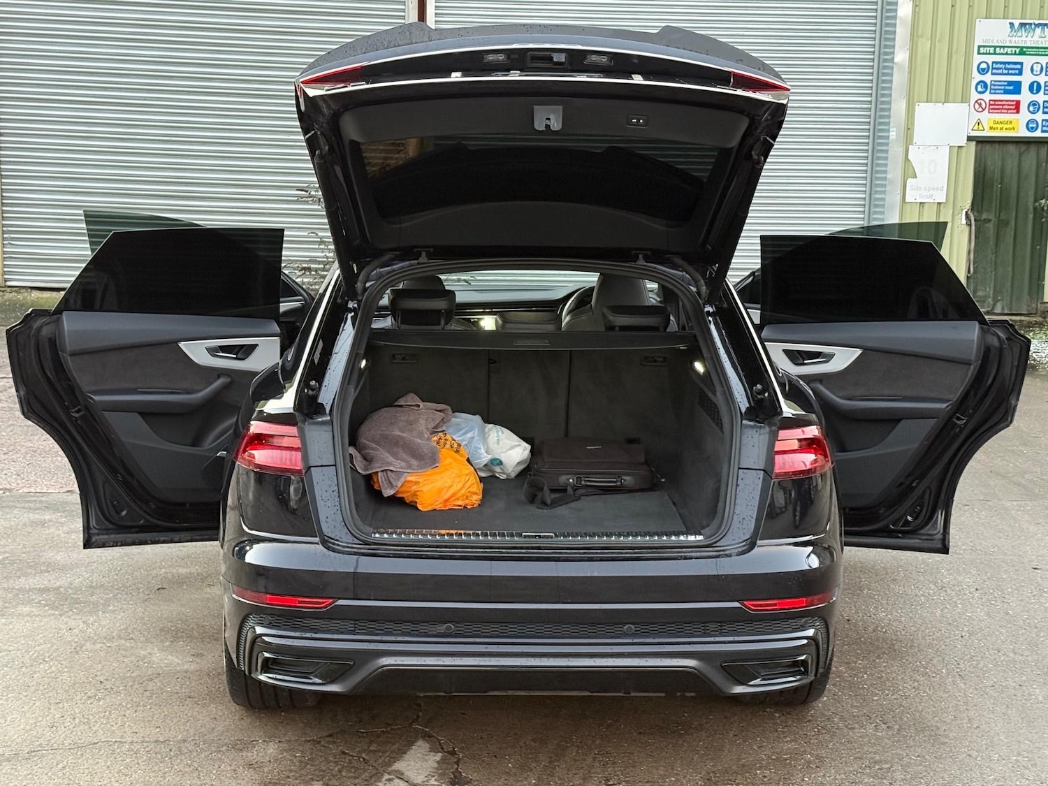 Used Audi Q8 2019 for sale - 77008513: Photo 33