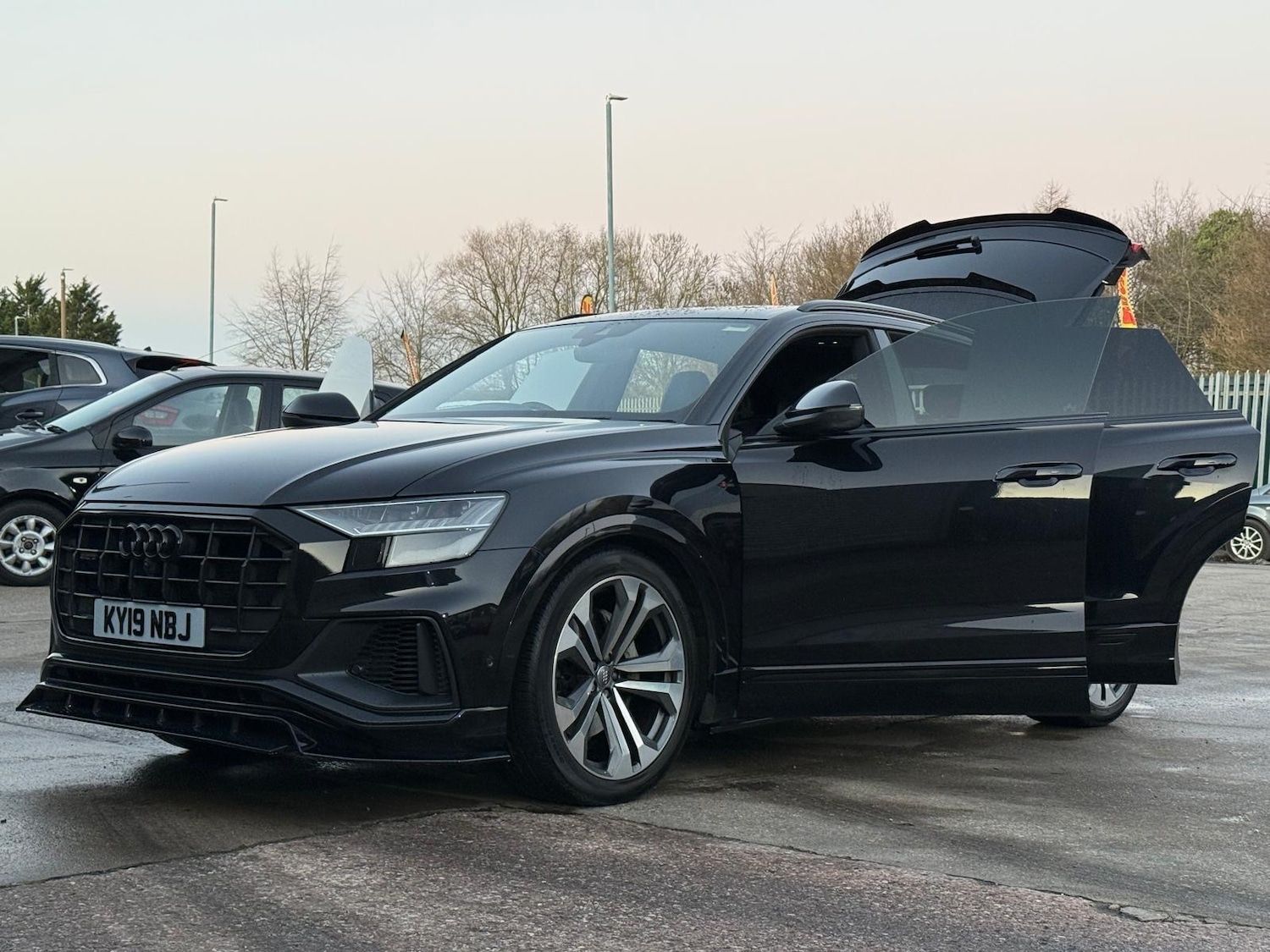 Used Audi Q8 2019 for sale - 77008513: Photo 37