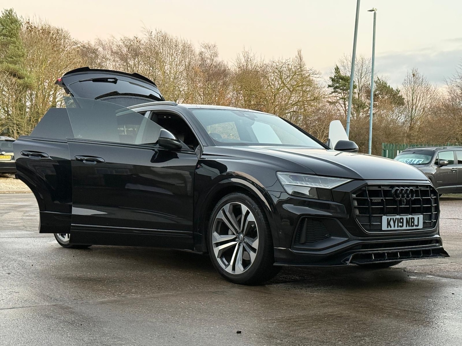 Used Audi Q8 2019 for sale - 77008513: Photo 42