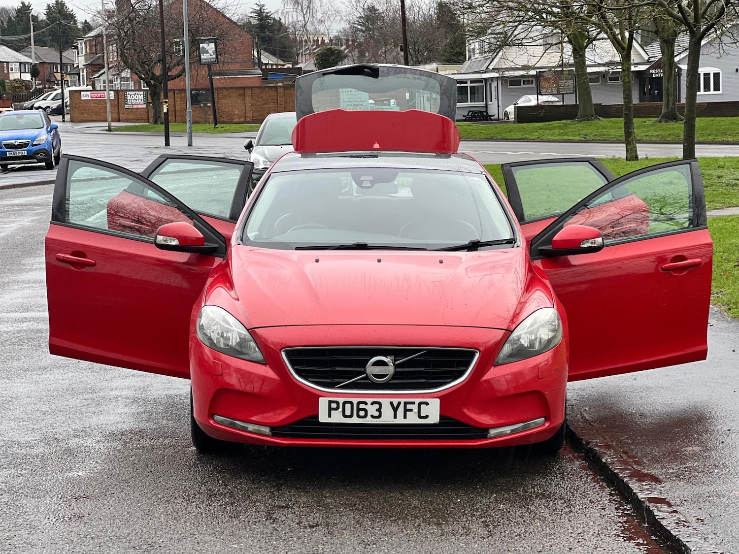 Used Volvo V40 2013 for sale - 77511984: Photo 13
