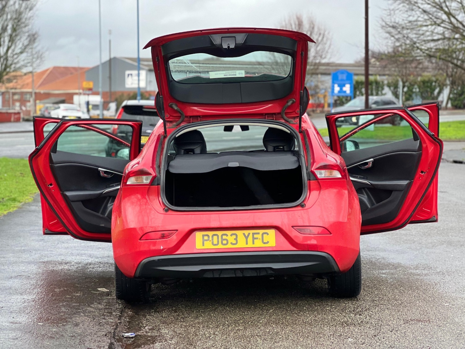 Used Volvo V40 2013 for sale - 77511984: Photo 20