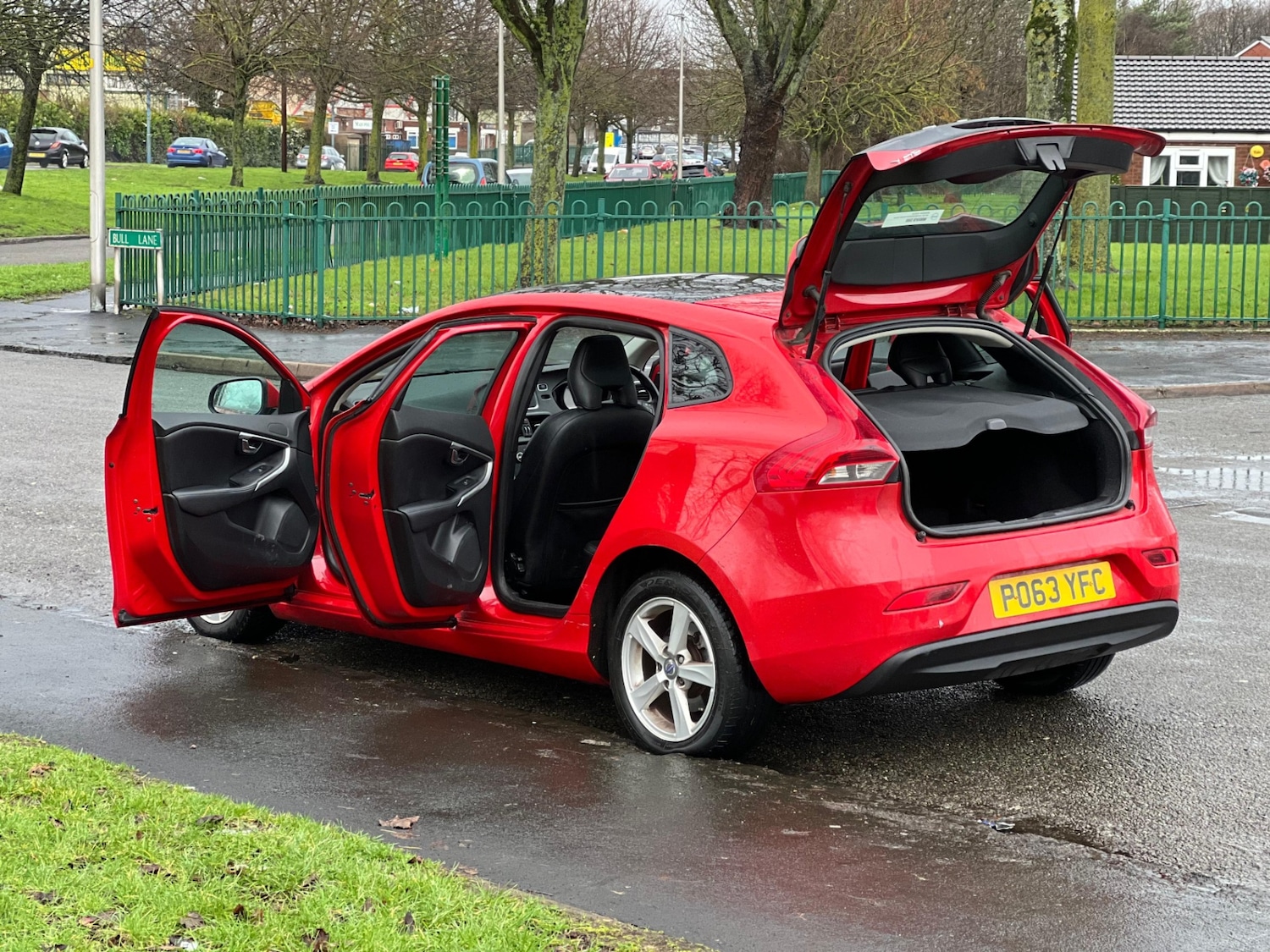 Used Volvo V40 2013 for sale - 77511984: Photo 21