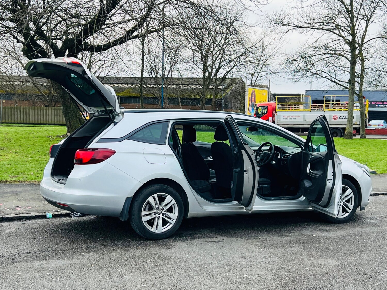 Used Vauxhall Astra 2018 for sale - 77551354: Photo 23