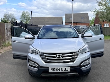 Used Hyundai Santa Fe 2015 for sale - 78307662: Photo