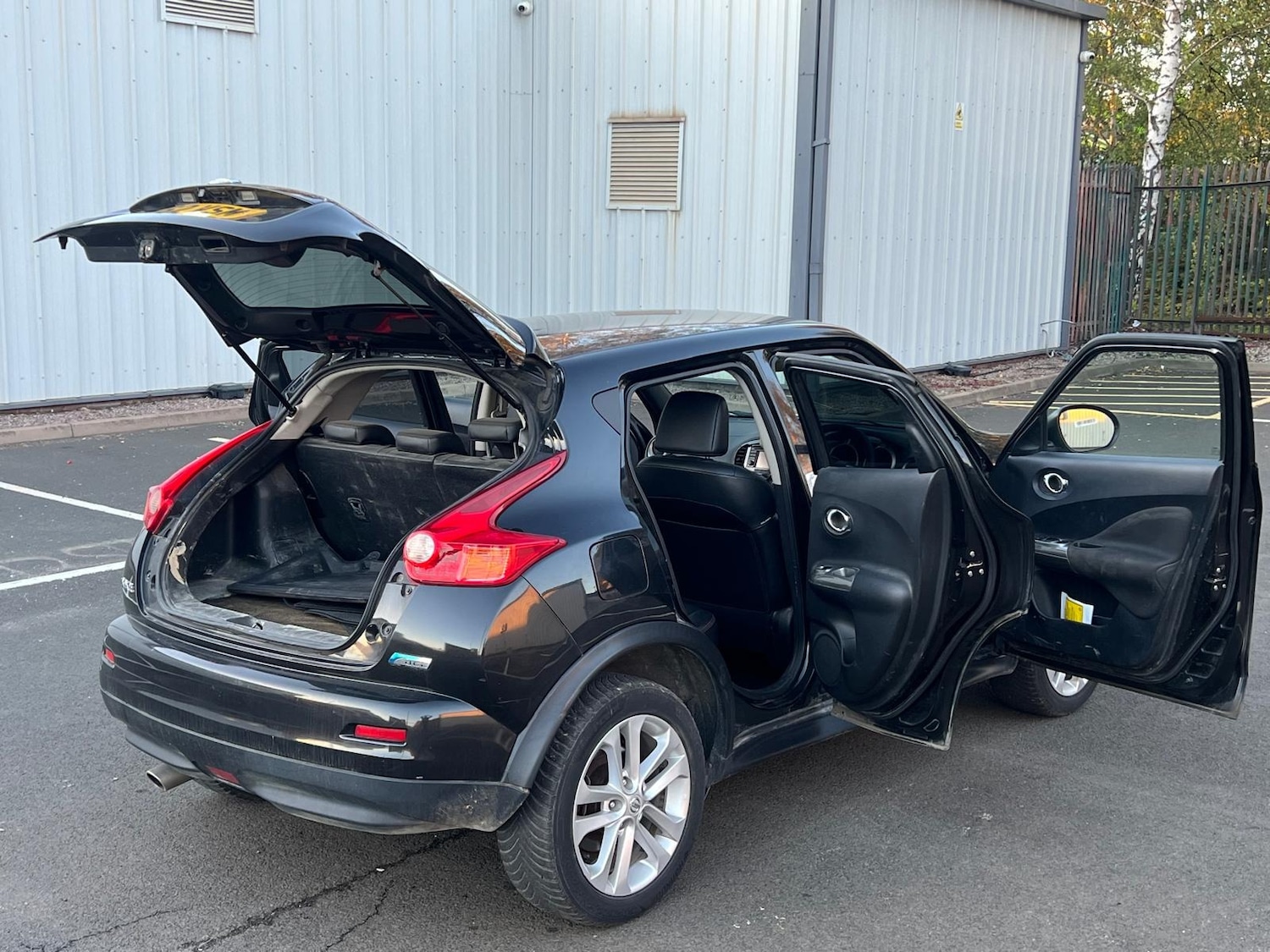 Used Nissan Juke 2012 for sale - 76370048: Photo 4