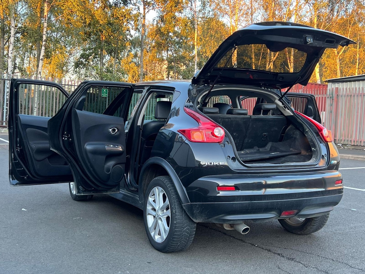 Used Nissan Juke 2012 for sale - 76370048: Photo 9