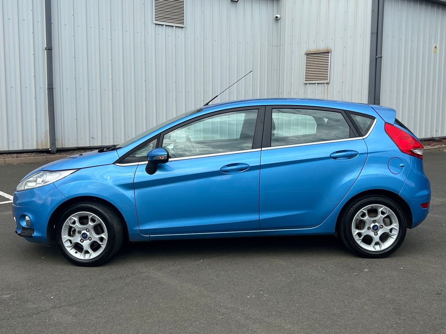 Used Ford Fiesta 2012 for sale - 76165239: Photo 10