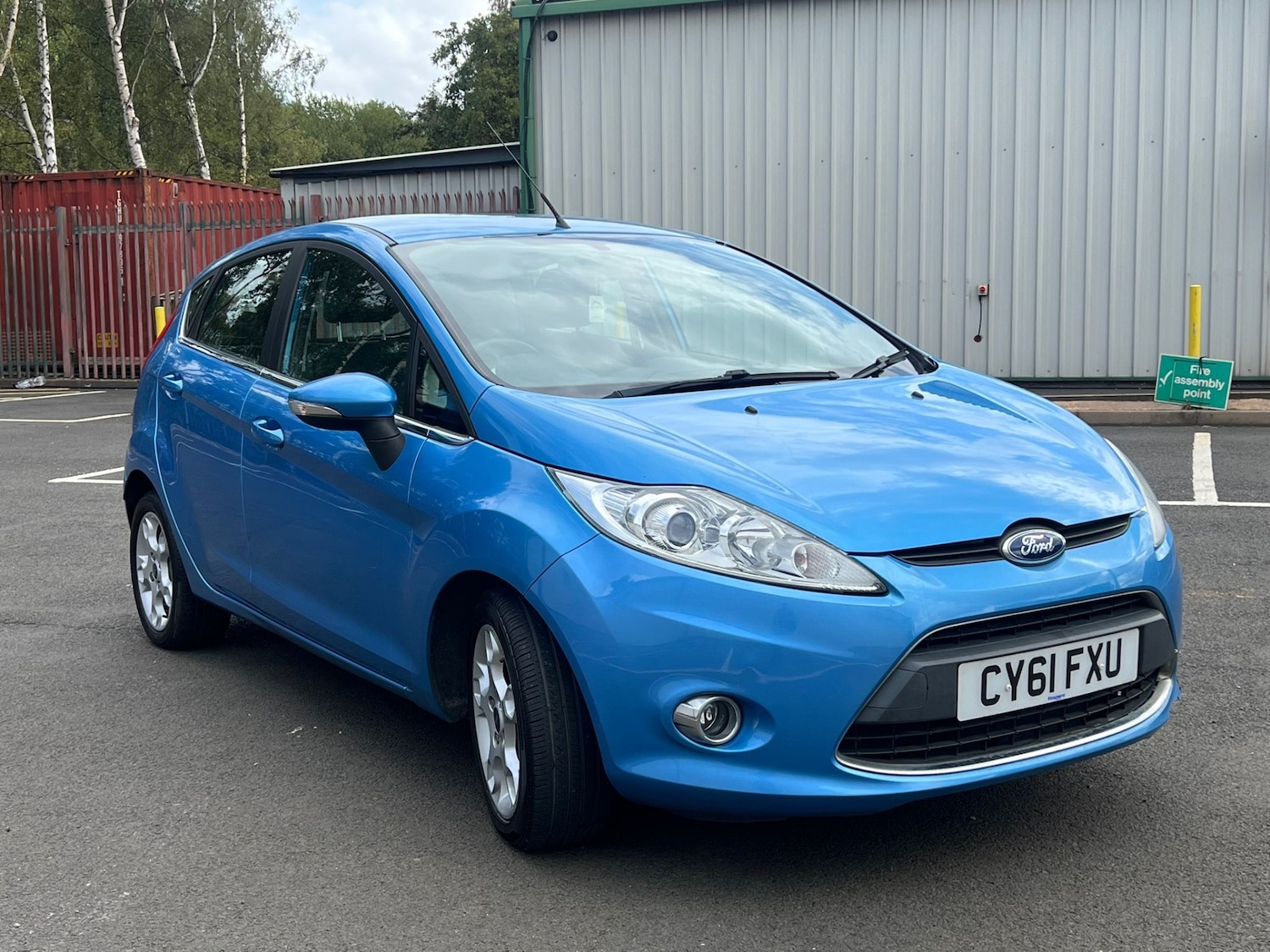 Used Ford Fiesta 2012 for sale - 76165239: Photo 2