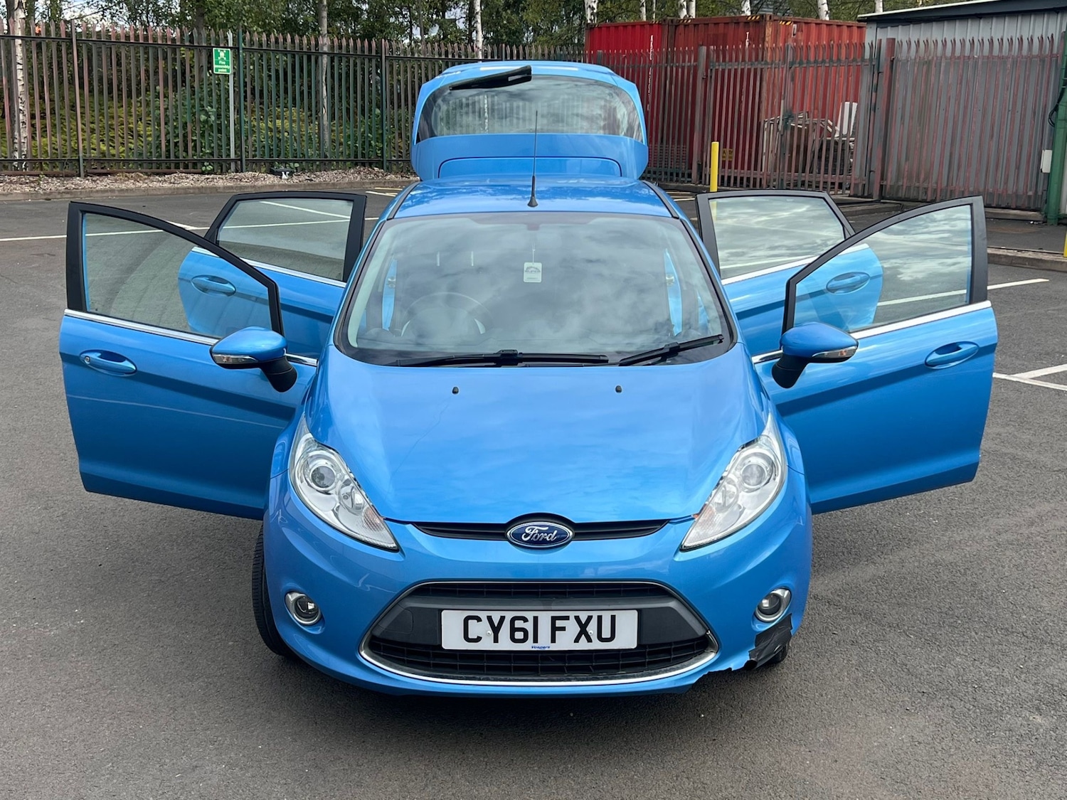 Used Ford Fiesta 2012 for sale - 76165239: Photo 27
