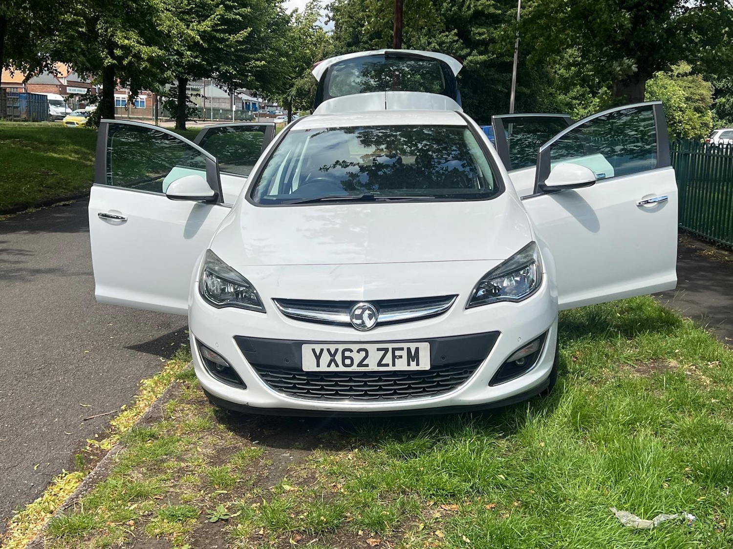 Used Vauxhall Astra 2012 for sale - 76318253: Photo 29