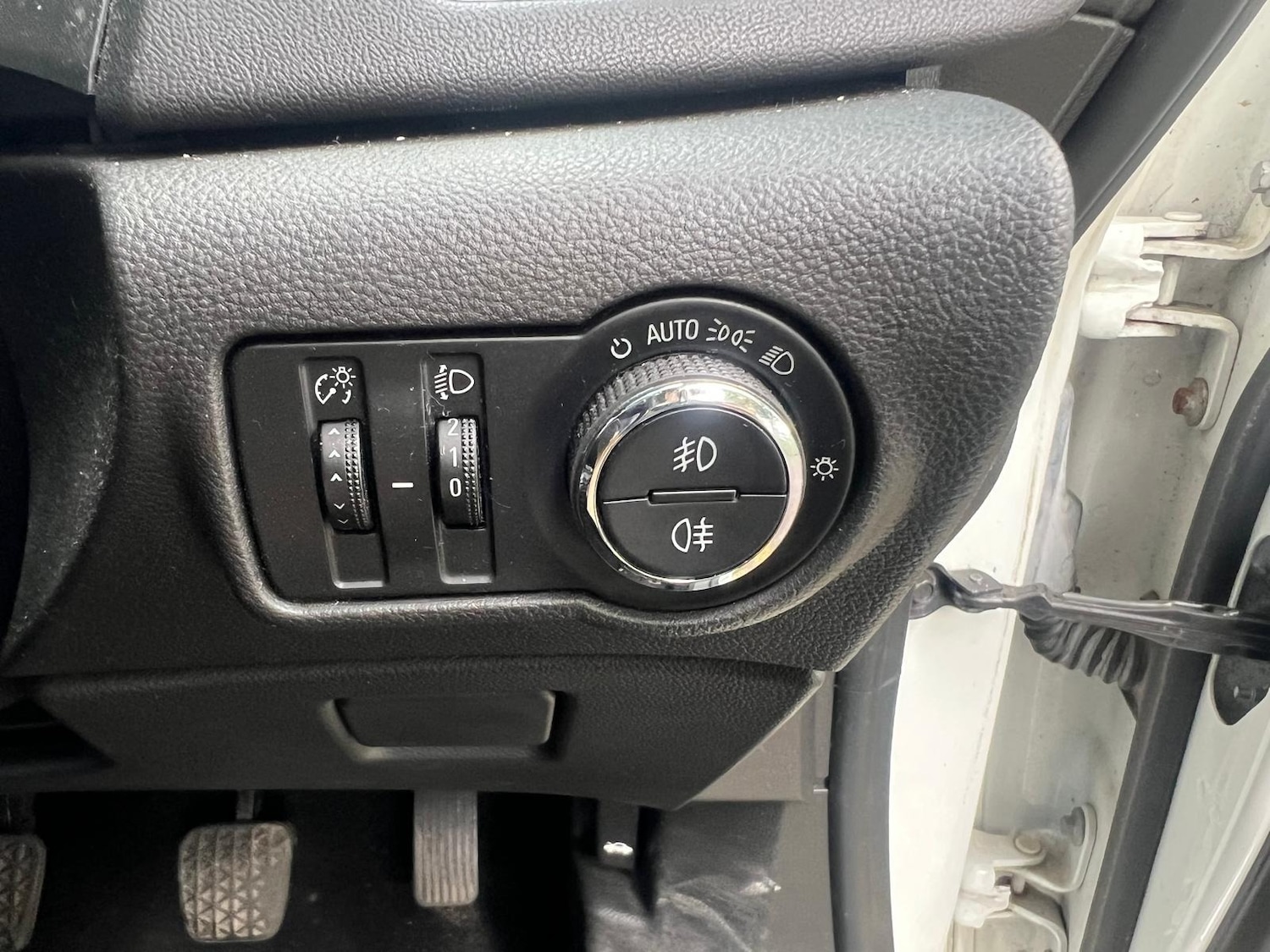 Used Vauxhall Astra 2012 for sale - 76318253: Photo 33