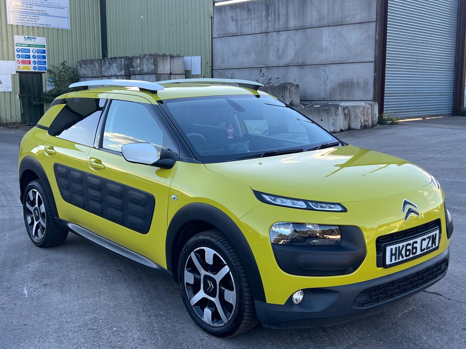 Used Citroen C4 Cactus 2016 for sale - 76165401: Photo 1