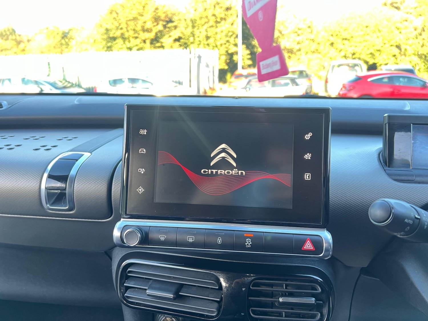 Used Citroen C4 Cactus 2016 for sale - 76165401: Photo 18