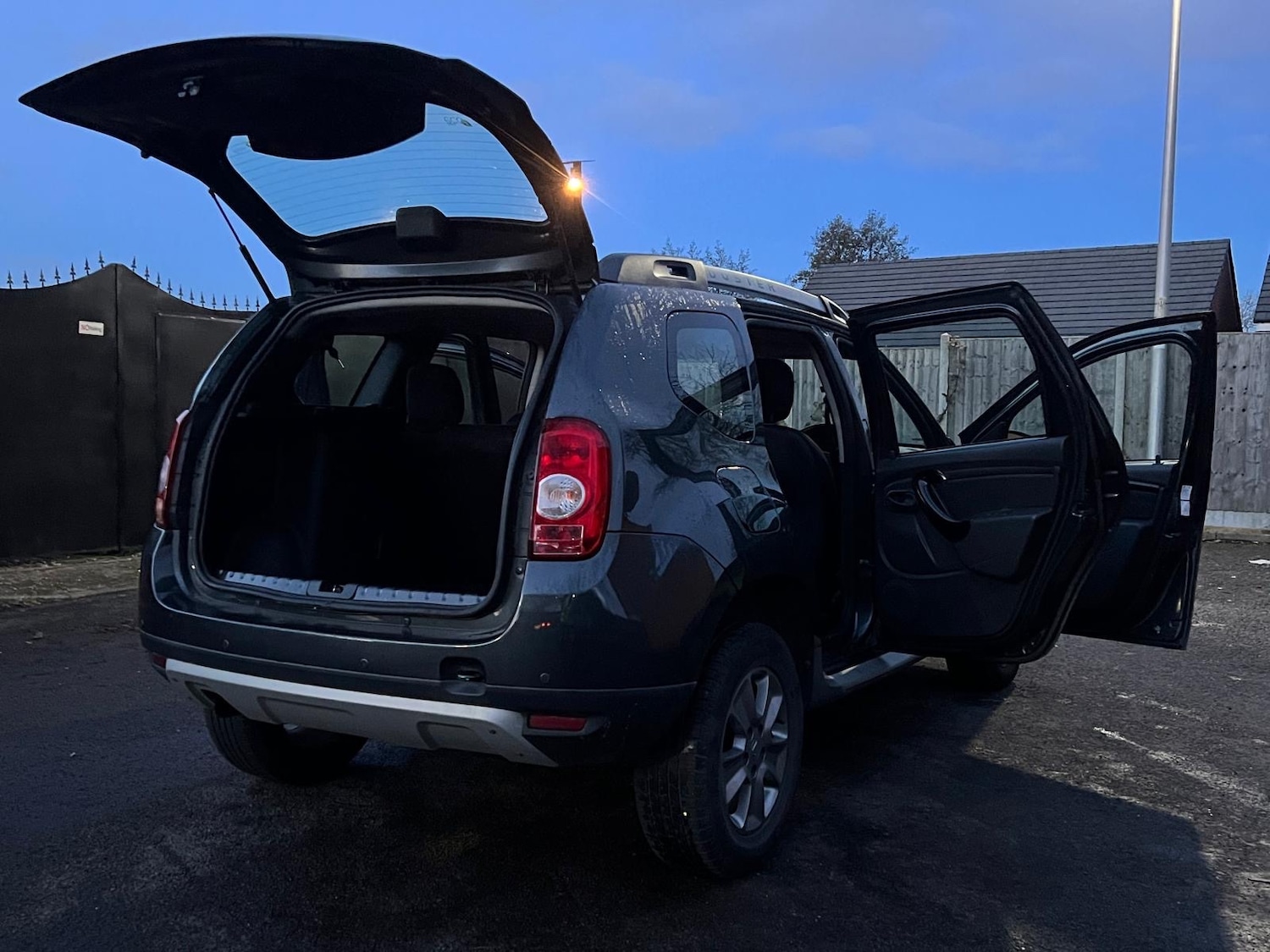 Used Dacia Duster 2015 for sale - 76799607: Photo 11