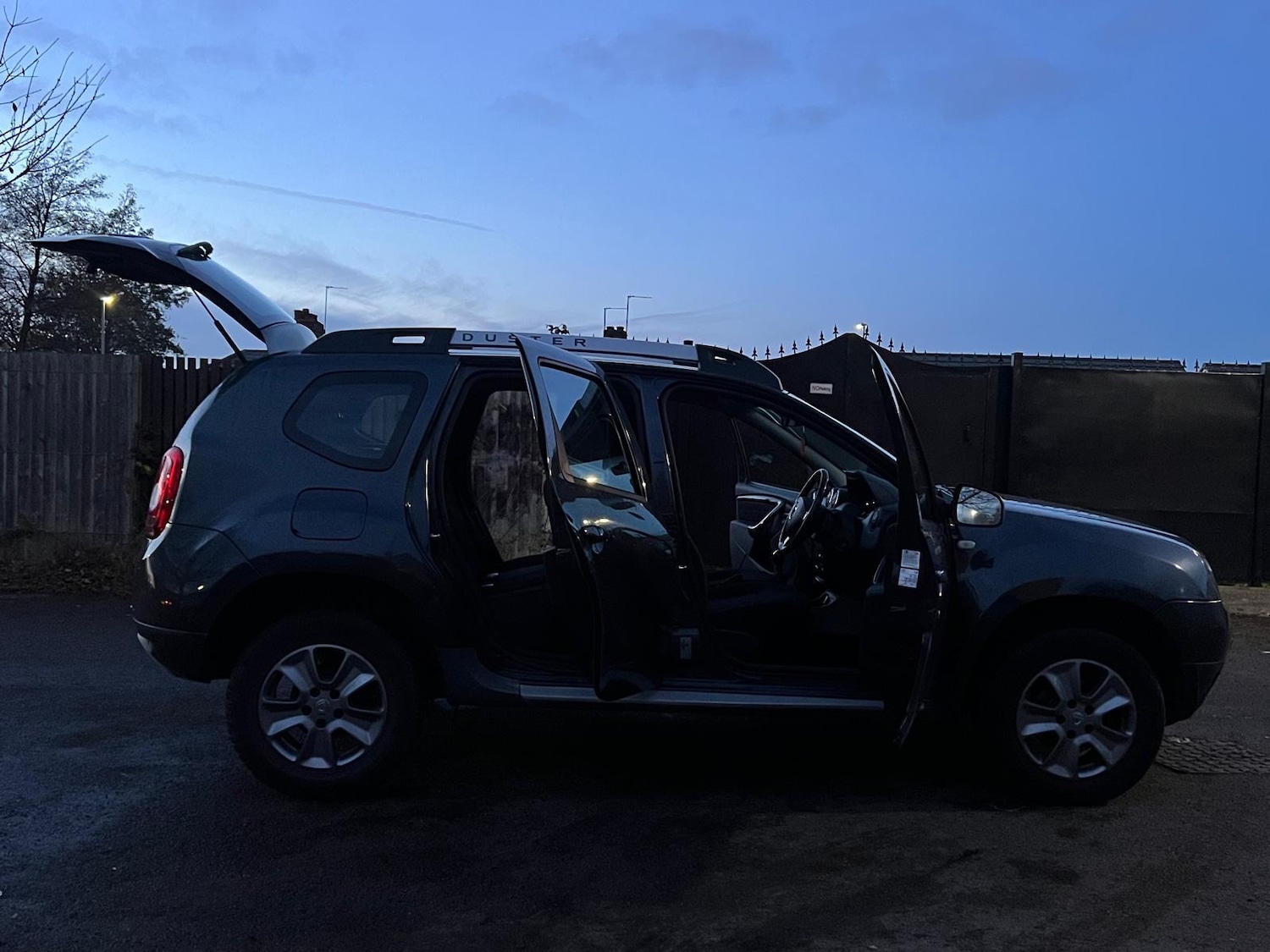 Used Dacia Duster 2015 for sale - 76799607: Photo 13