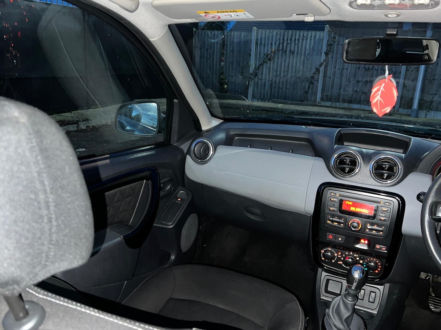 Used Dacia Duster 2015 for sale - 76799607: Photo 23