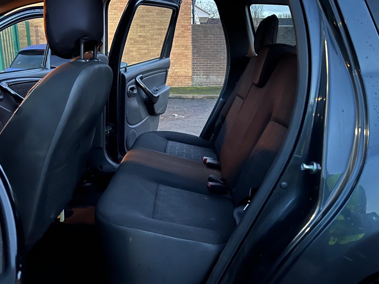 Used Dacia Duster 2015 for sale - 76799607: Photo 28