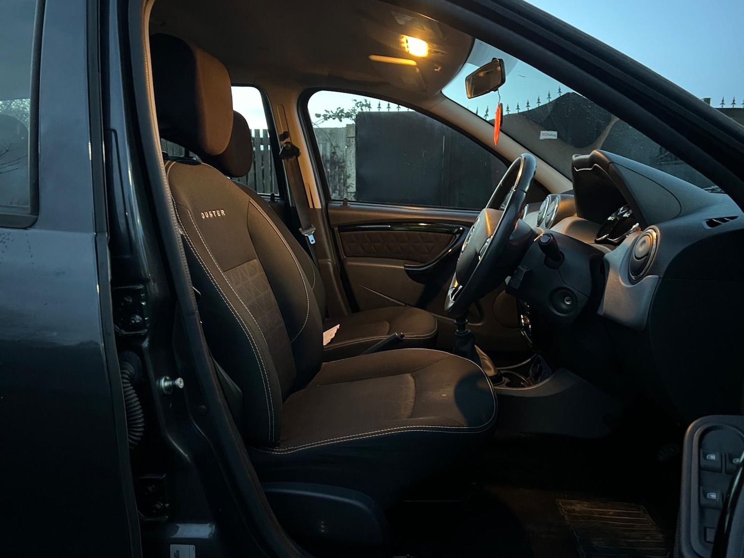 Used Dacia Duster 2015 for sale - 76799607: Photo 30