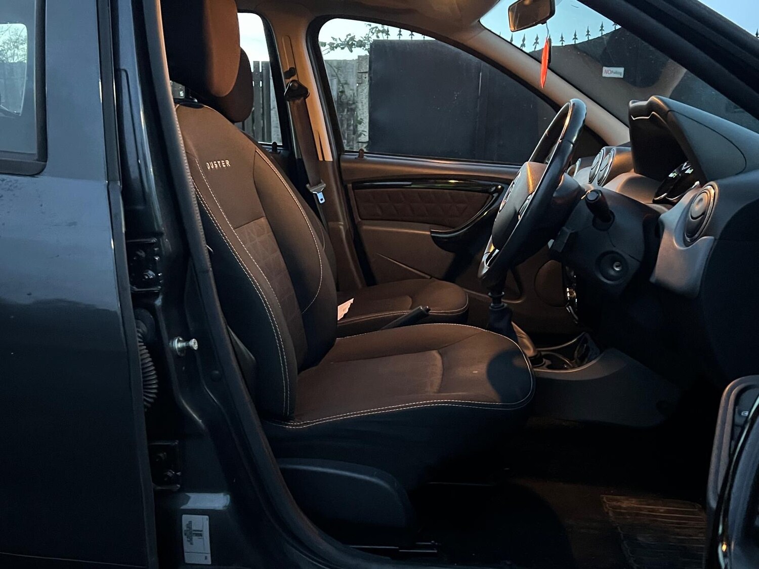 Used Dacia Duster 2015 for sale - 76799607: Photo 32