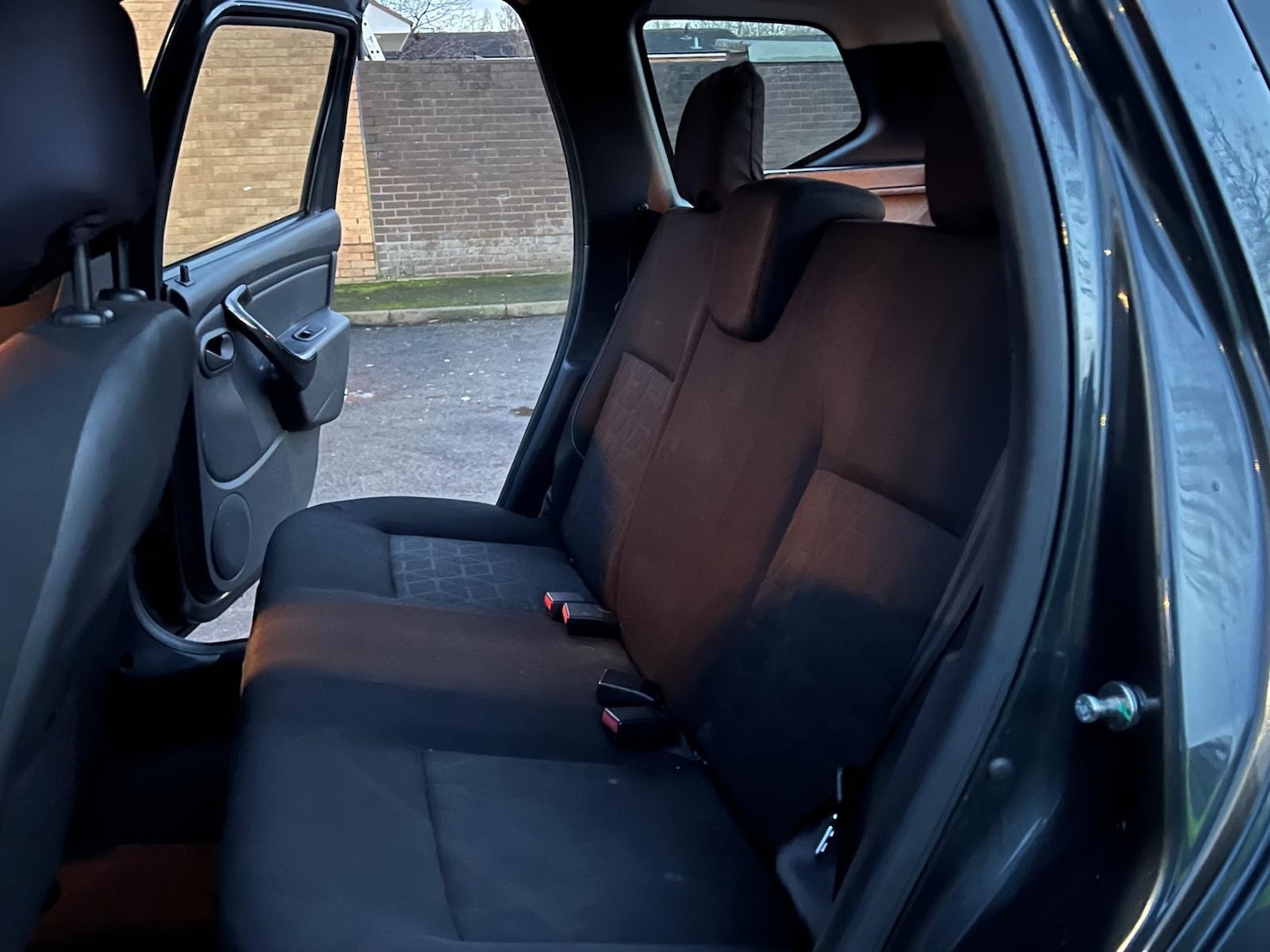 Used Dacia Duster 2015 for sale - 76799607: Photo 46