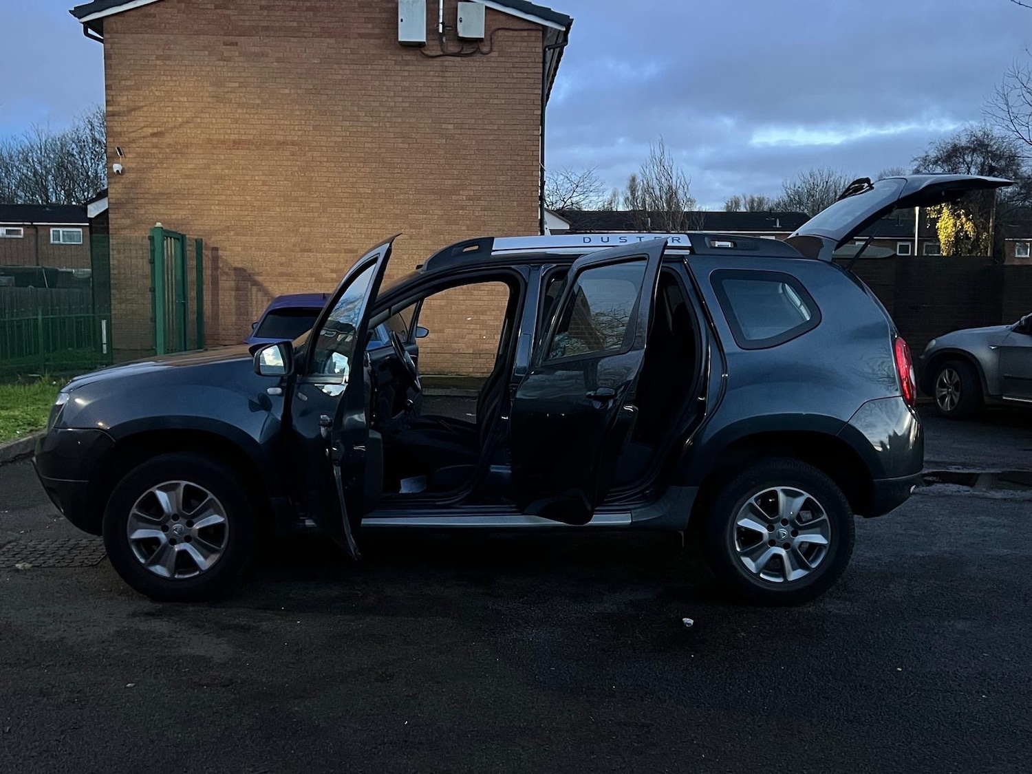 Used Dacia Duster 2015 for sale - 76799607: Photo 6