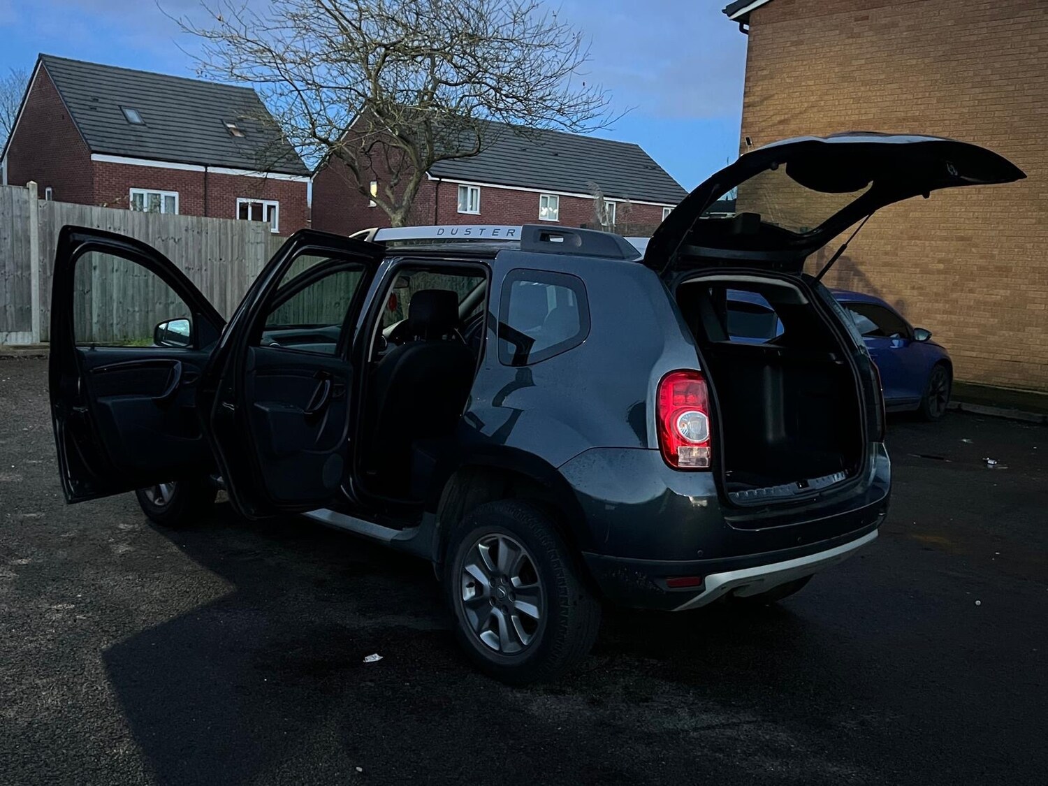 Used Dacia Duster 2015 for sale - 76799607: Photo 8