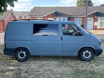Used Volkswagen Transporter 2003 for sale - 76226145: Photo 2