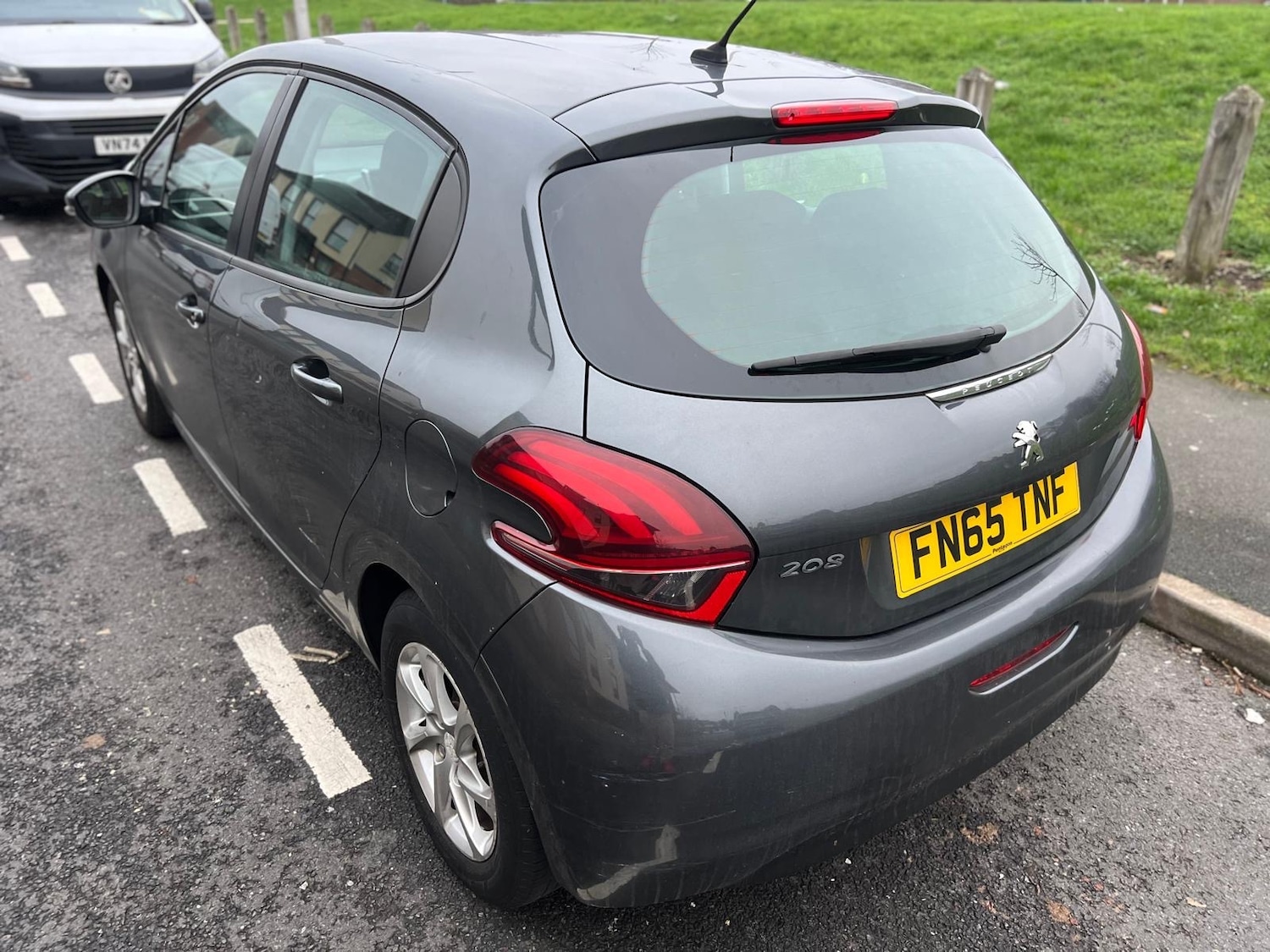 Used Peugeot 208 2015 for sale - 77320182: Photo 15