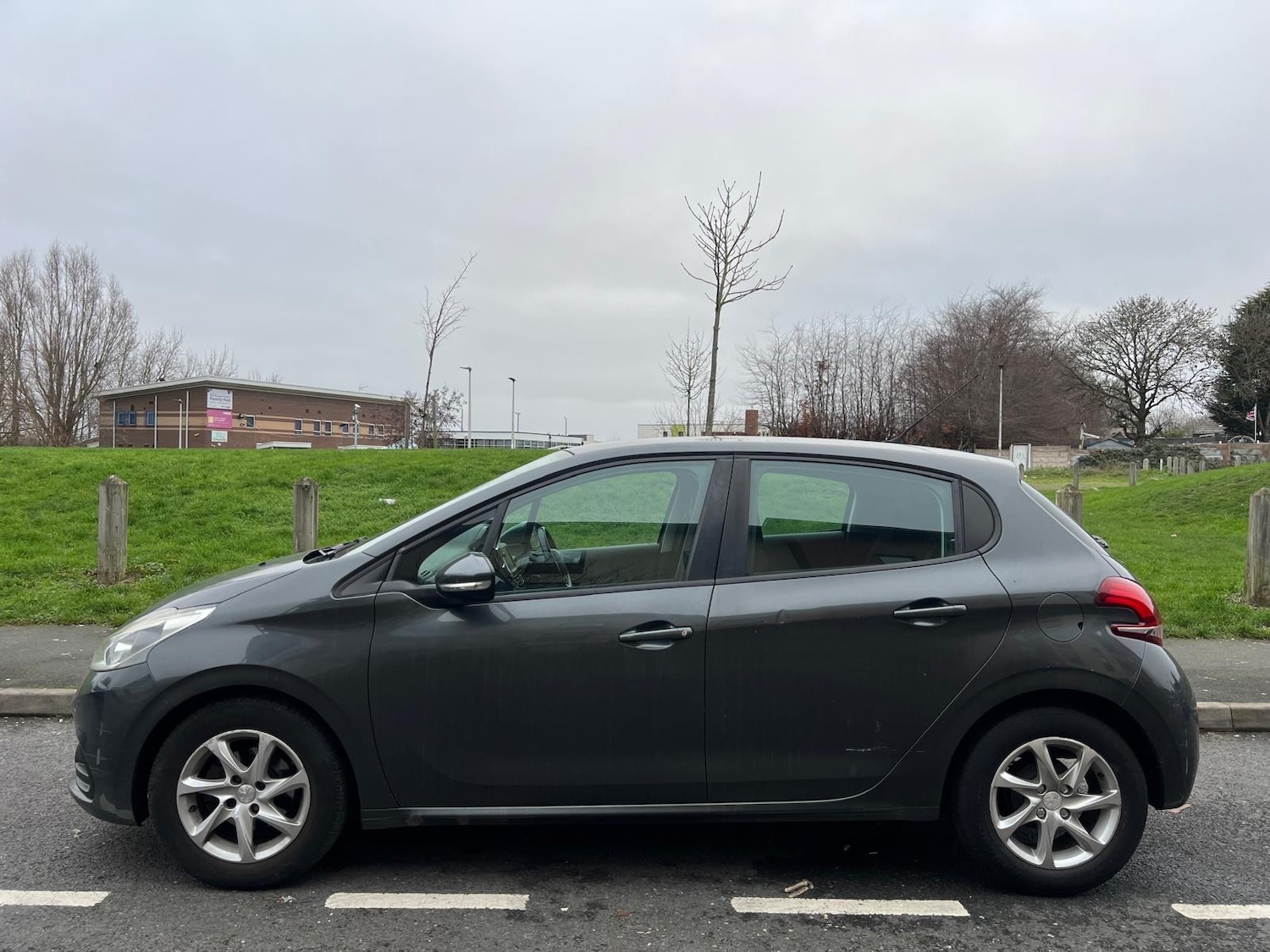 Used Peugeot 208 2015 for sale - 77320182: Photo 18