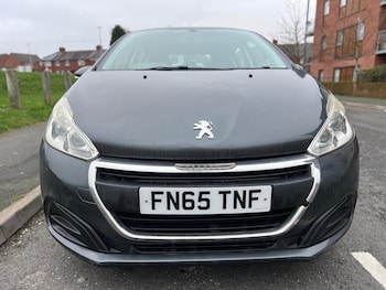 Used Peugeot 208 2015 for sale - 77320182: Photo