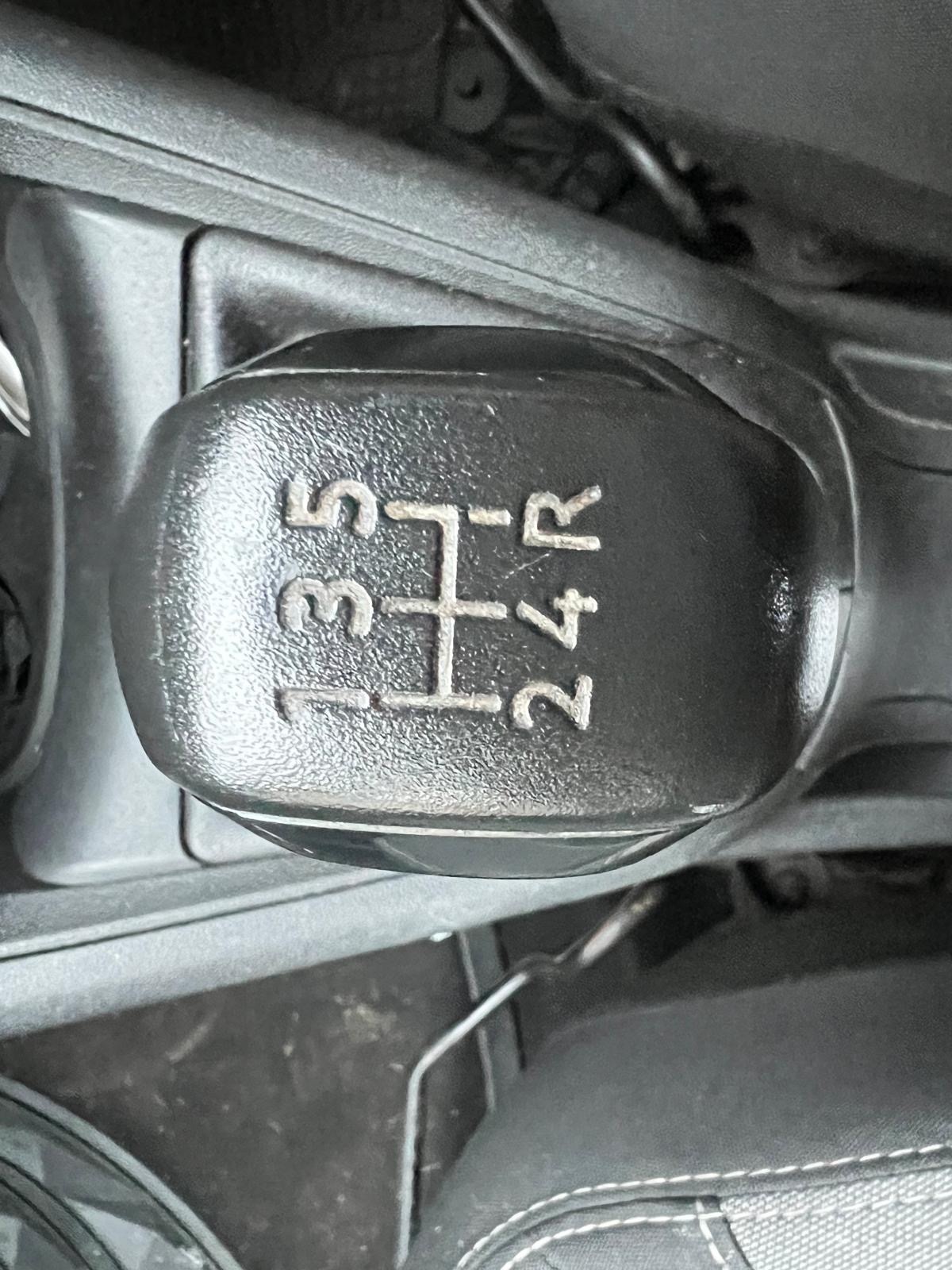 Used Peugeot 208 2015 for sale - 77320182: Photo 35