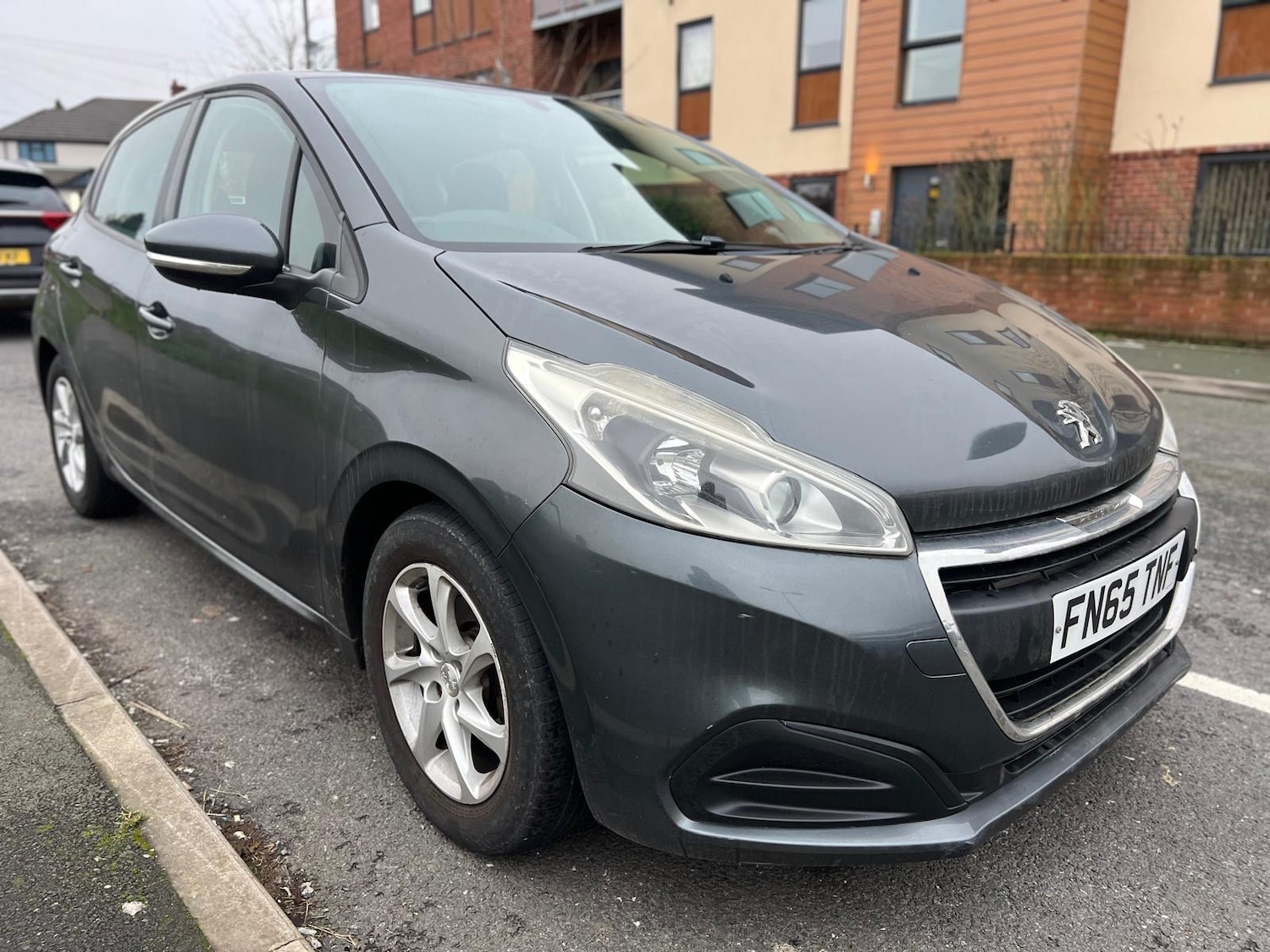 Used Peugeot 208 2015 for sale - 77320182: Photo 4