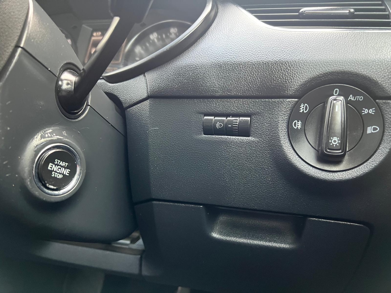 Used Skoda Octavia 2015 for sale - 76454804: Photo 23