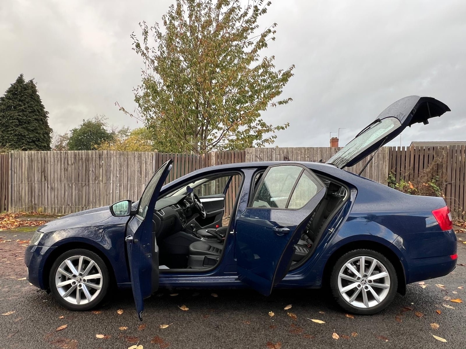 Used Skoda Octavia 2015 for sale - 76454804: Photo 38