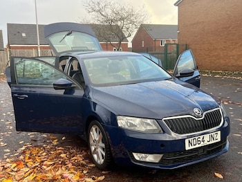 Used Skoda Octavia 2015 for sale - 76454804: Photo