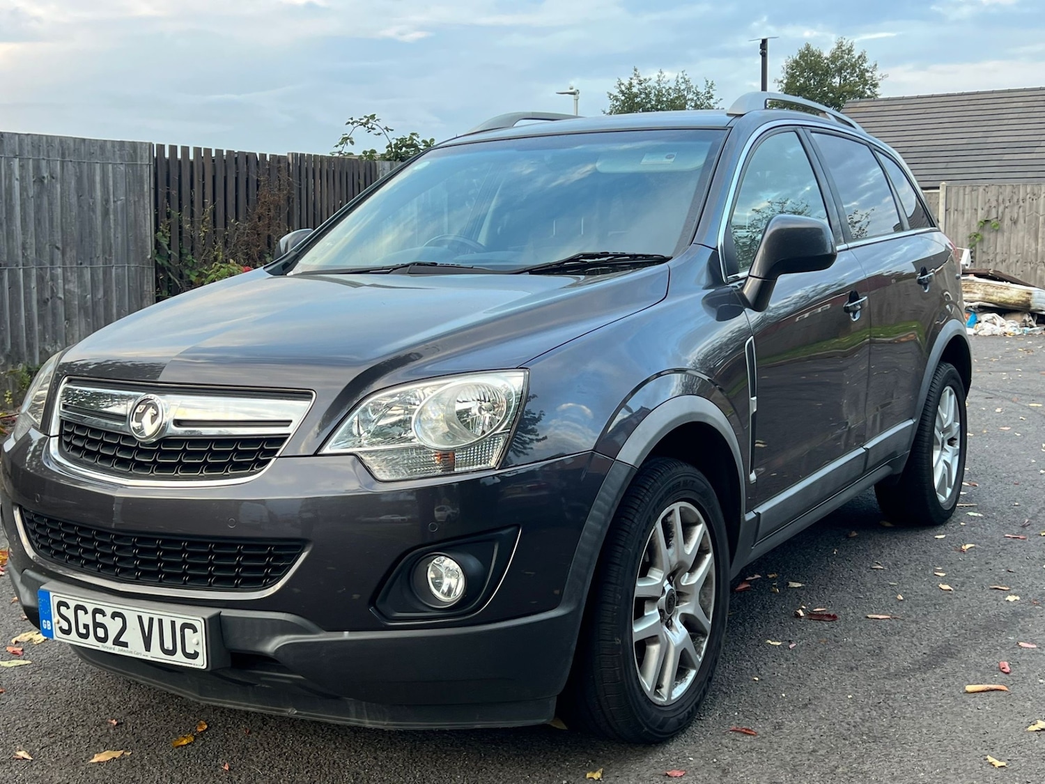 Used Vauxhall Antara 2012 for sale - 76358399: Photo 1